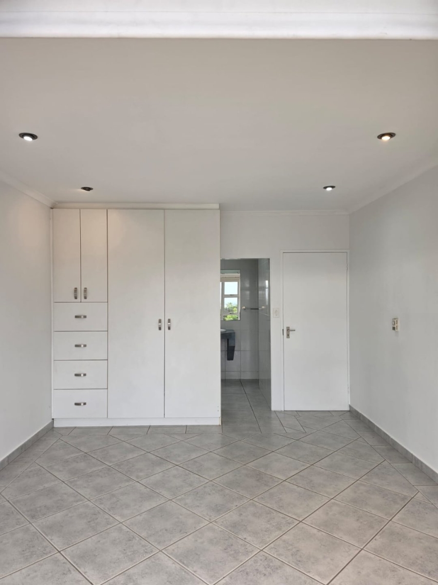 To Let 1 Bedroom Property for Rent in Plattekloof 3 Western Cape